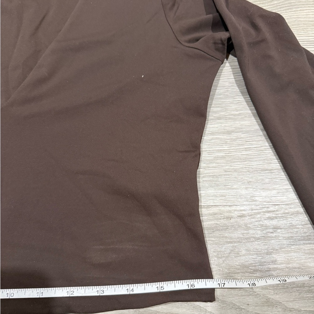 ARITIZA Babaton Contour Long Sleeve Brown Top Size XL - Picture 8 of 8